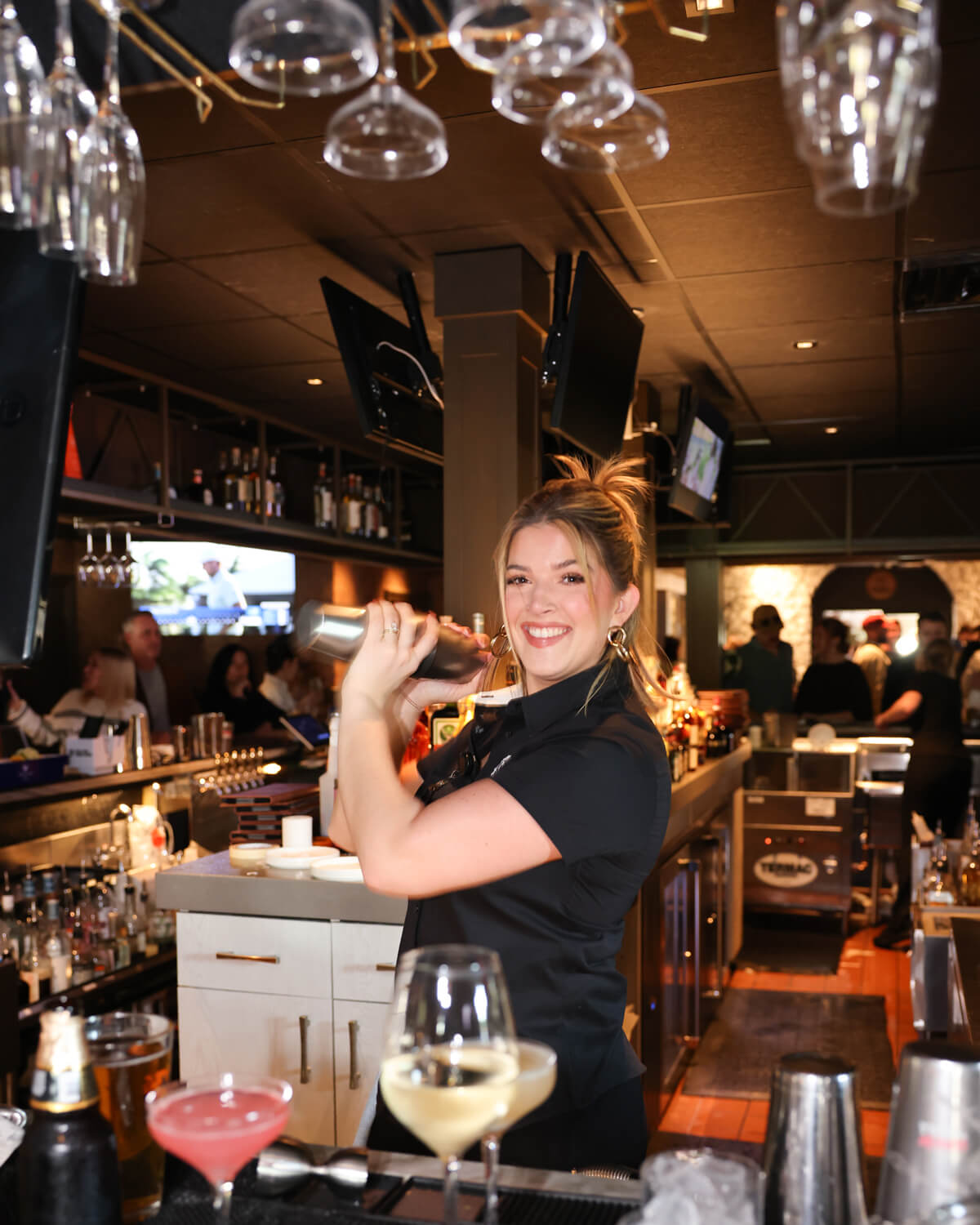 pablo-friendly-bartender